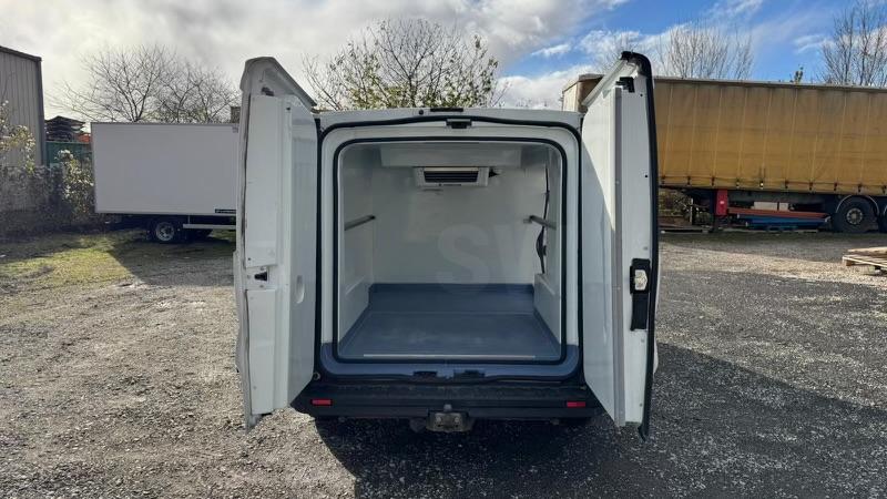 Transporter/LKW  Renault Trafic L1H1 DCI 150 CV