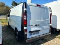 samochód dostawczy Renault Trafic L1H1 DCI