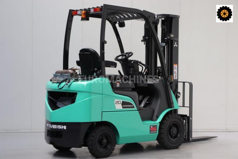 Forklift Mitsubishi FG20CN