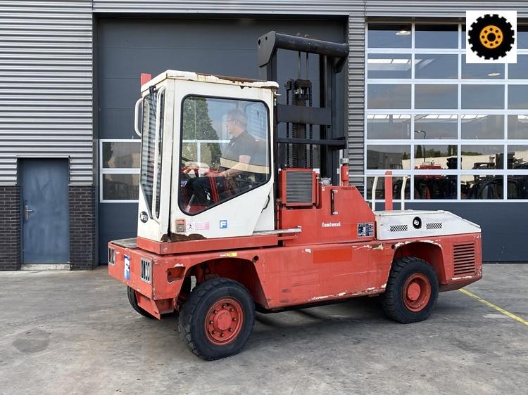 Side loader Fantuzzi SF50U