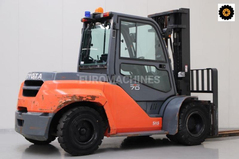 Forklift Toyota 40-8FD70N