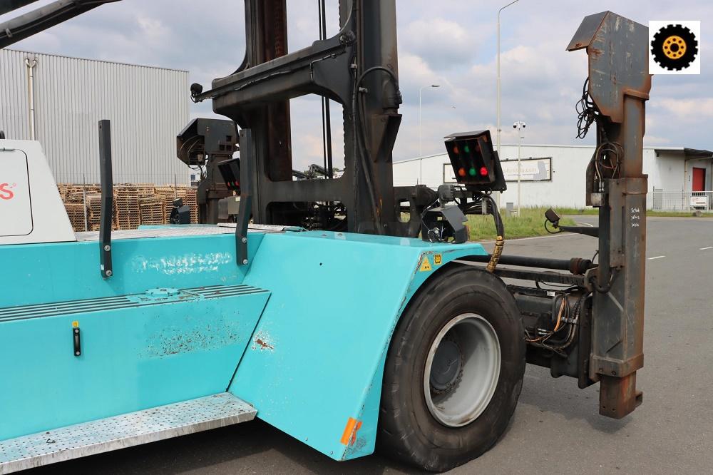 Chariot élévateur gros tonnage SMV Konecranes 6/7ECC100DS