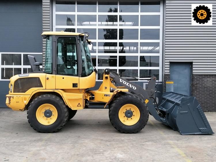 Loader Volvo L30G