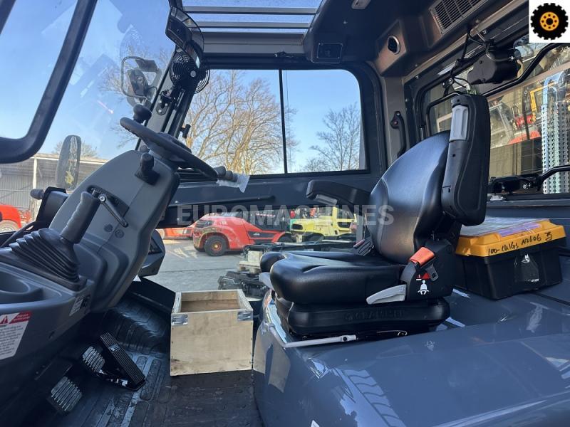 Heavy forklift Heli CPCD100-CU1G3