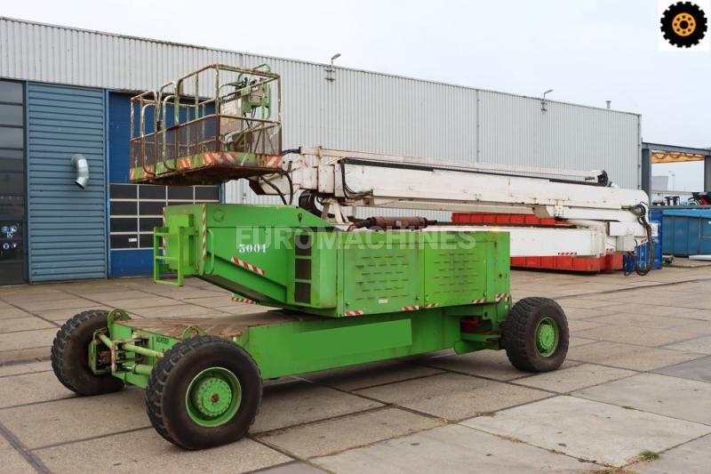 Aerial platform JLG 150HAX