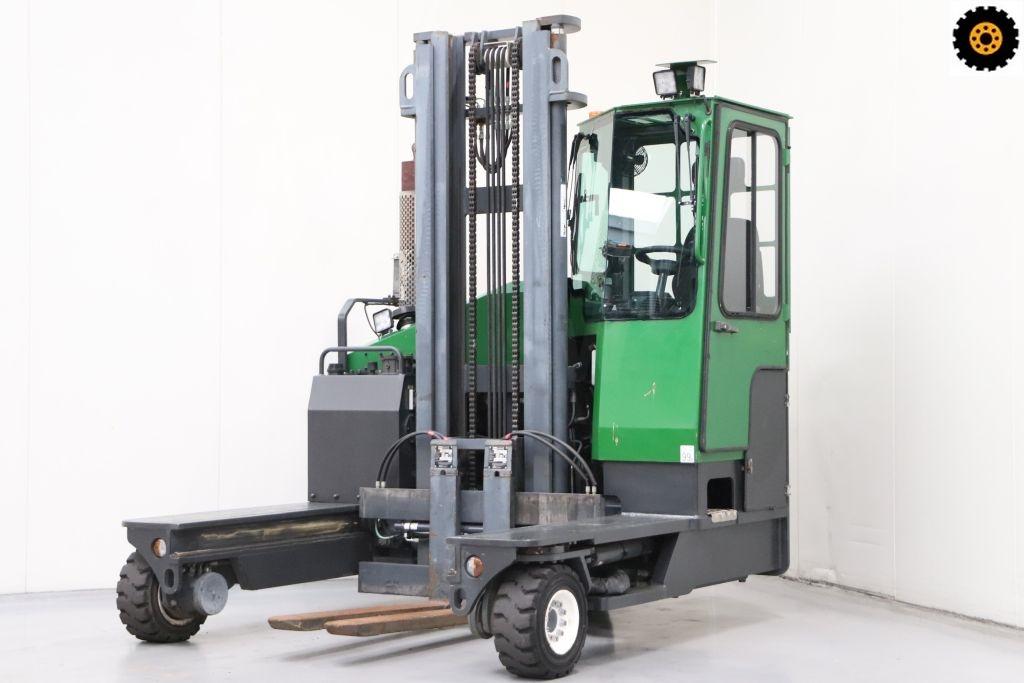 multi directional forklift Combilift C-4000