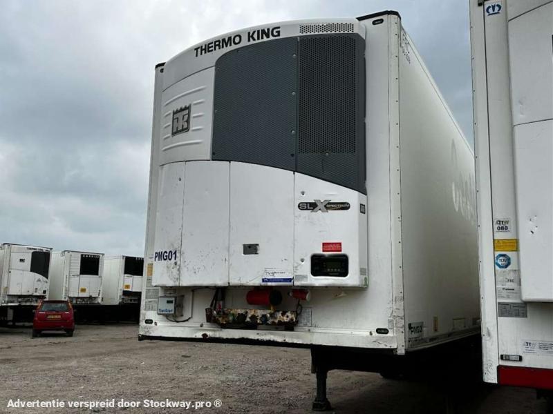 Photo Schmitz Cargobull 3 Axle Thermoking Spectrum frigo trailer H 260cm 39.000KG  image 2/11