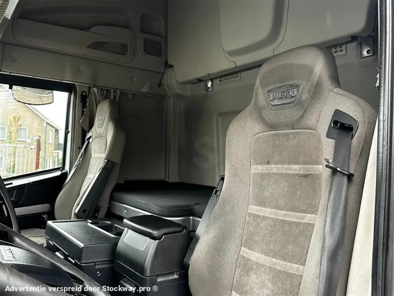 Photo Iveco Stralis 460 4X2 Tractor-unit Spring/Air Retarder image 9/19