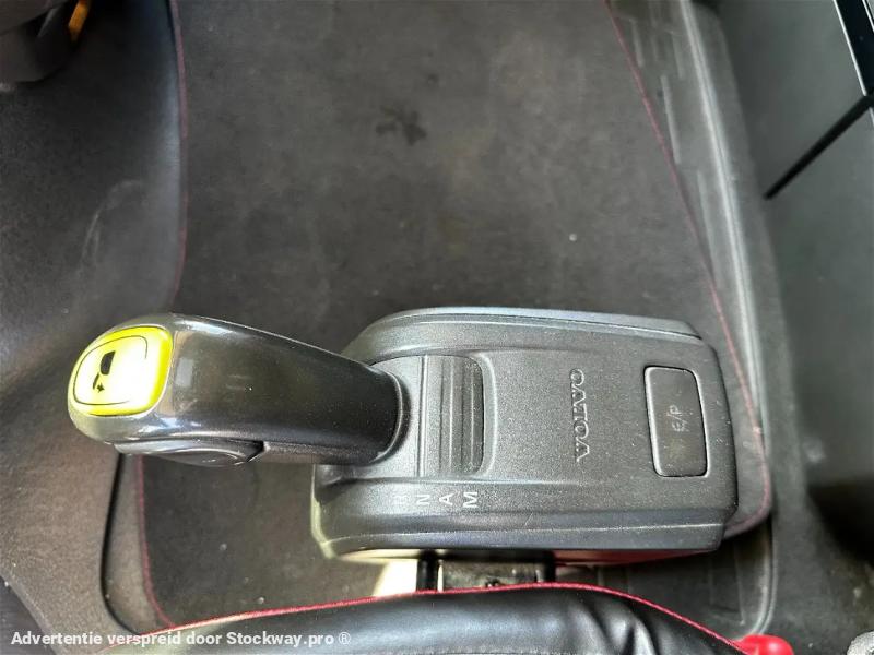Photo Volvo FH16 16750 8X4 Tractor-unit Push-pull 180T Retarder Top condition image 16/26