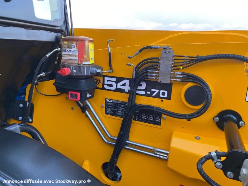 Photo Jcb 542 70 Agri Super Powershift 6 vitesses  image 11/11