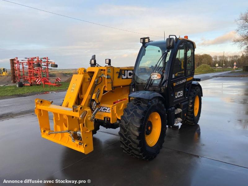 Photo Jcb 542 70 Agri Super Powershift 6 vitesses  image 3/11