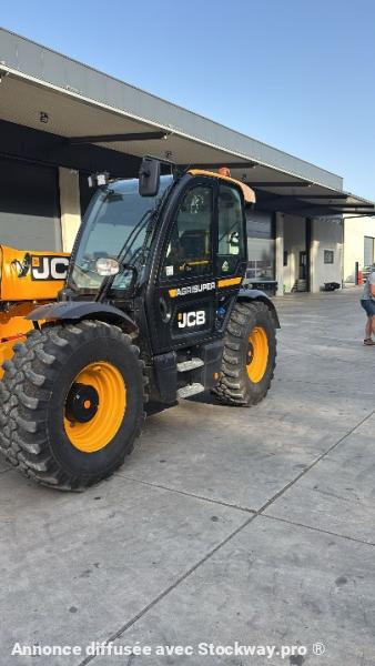 Photo Jcb 542 70 Agri Super Powershift 6 vitesses  image 4/11