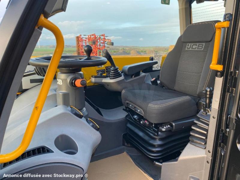 Photo Jcb 542 70 Agri Super Powershift 6 vitesses  image 8/11