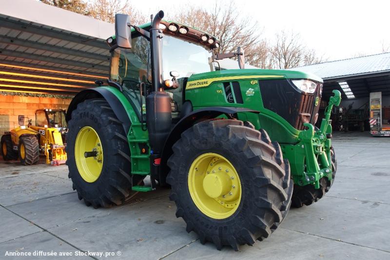 John Deere 6R195 ComandPro 