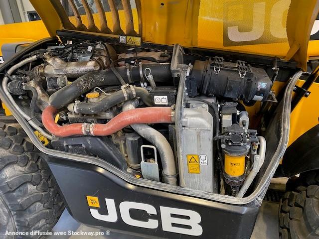 Photo Jcb 542/70 Agrisuper Powershift 6 vitesses  image 12/14