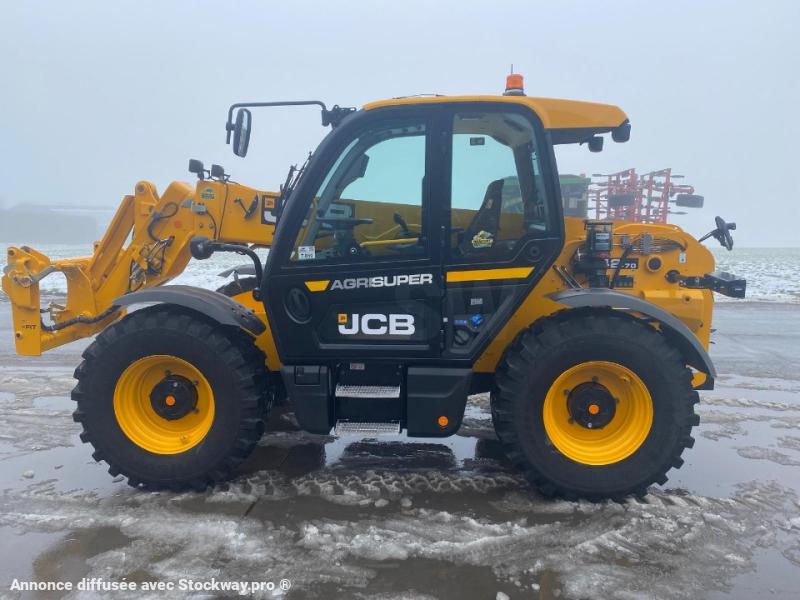 Photo Jcb 542/70 Agrisuper 130 HP Powershift 6 hears  image 1/13