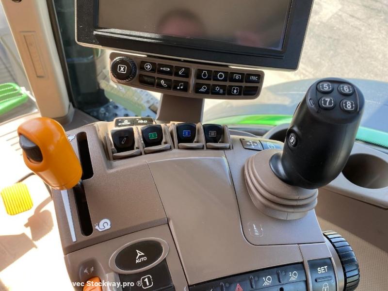 Photo John Deere 7310R IVT Frontlift  image 9/16