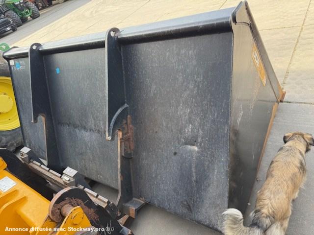Photo JCB 3200 litres 2.6 m Qfit  image 14/15