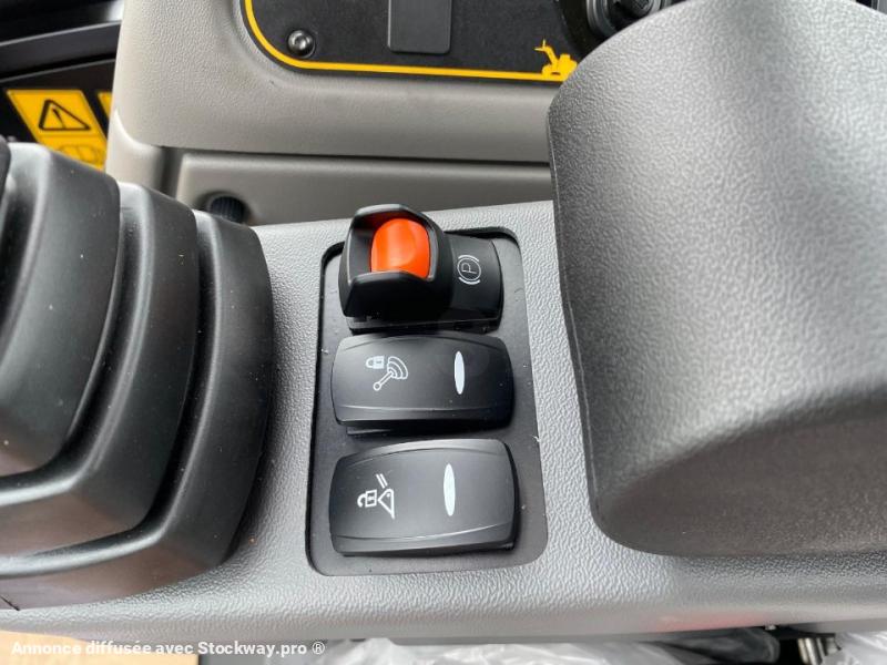 Photo Jcb TM 280 S  130 HP with Qfit DTVT  image 3/8