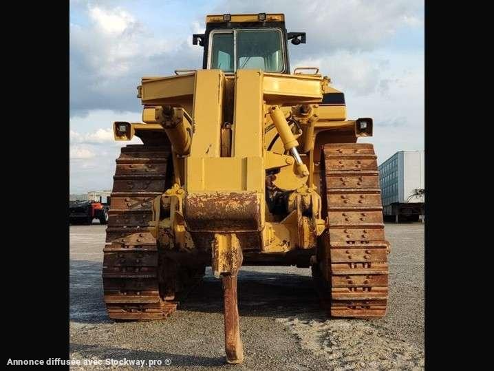 Photo Caterpillar D10 DEPOT BARCELONE  image 6/11