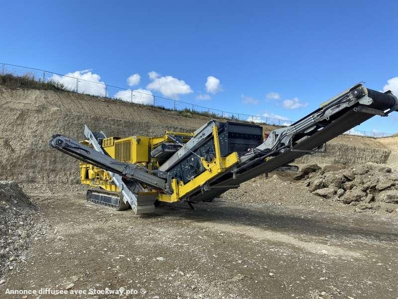 Keestrack A PERCUSSION R5 OVERBAND CRIBLE EMBARQUE MACHINE SUISSE 