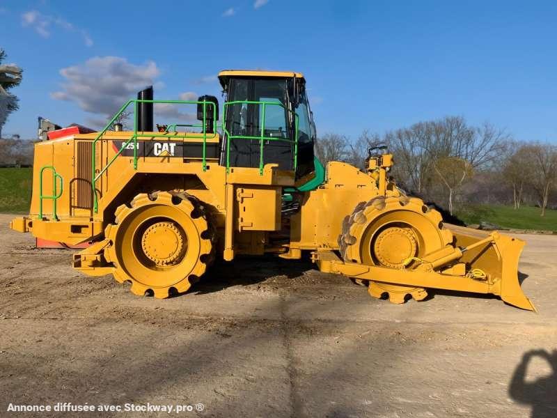 Photo Caterpillar 825H  image 2/5