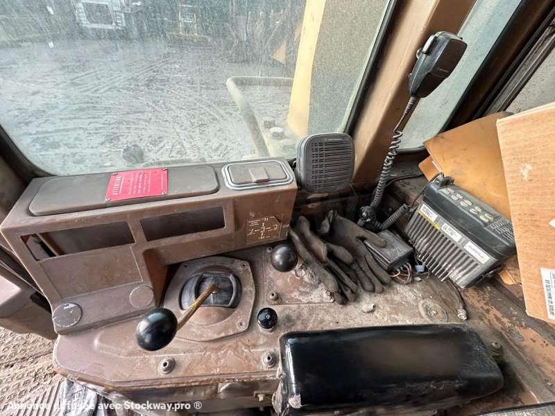 Photo Caterpillar D8L  image 22/51