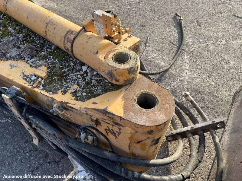 Photo Liebherr A316 - POUR PIECES  image 17/42