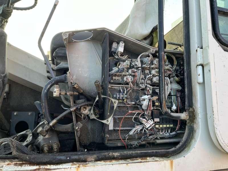 Photo Liebherr A316 - POUR PIECES  image 38/42