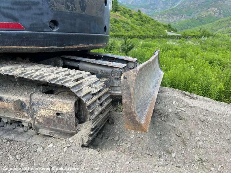 Photo Jcb JZ140LC MACHINE SUISSE  image 13/14