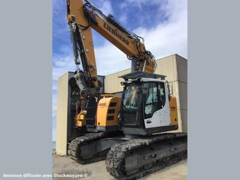 Photo Liebherr R926 COMPACT  image 1/10