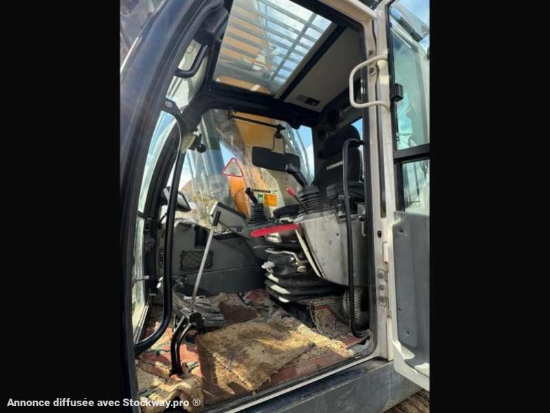 Photo Liebherr R926 COMPACT  image 9/10
