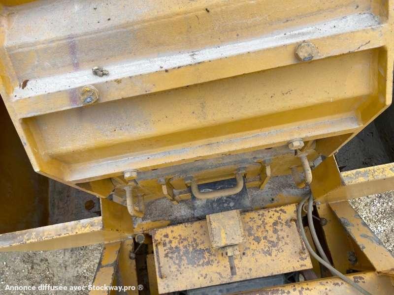 Photo Rubble Master A PERCUSSION MOBILE PAR AMPLI-ROLL RM50 MACHINE SUISSE  image 16/51