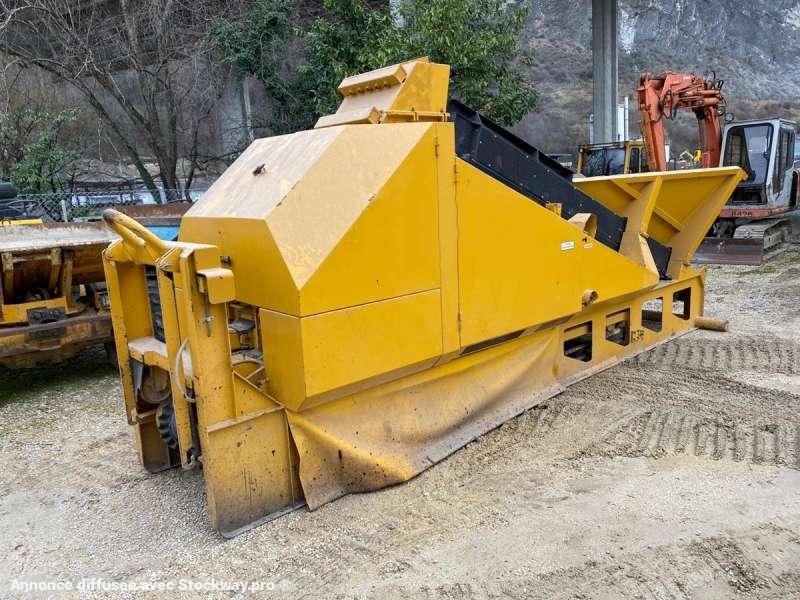 Photo Rubble Master A PERCUSSION MOBILE PAR AMPLI-ROLL RM50 MACHINE SUISSE  image 2/51