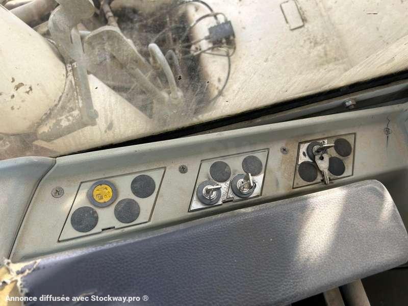 Photo Liebherr R944B HDSL  image 41/51