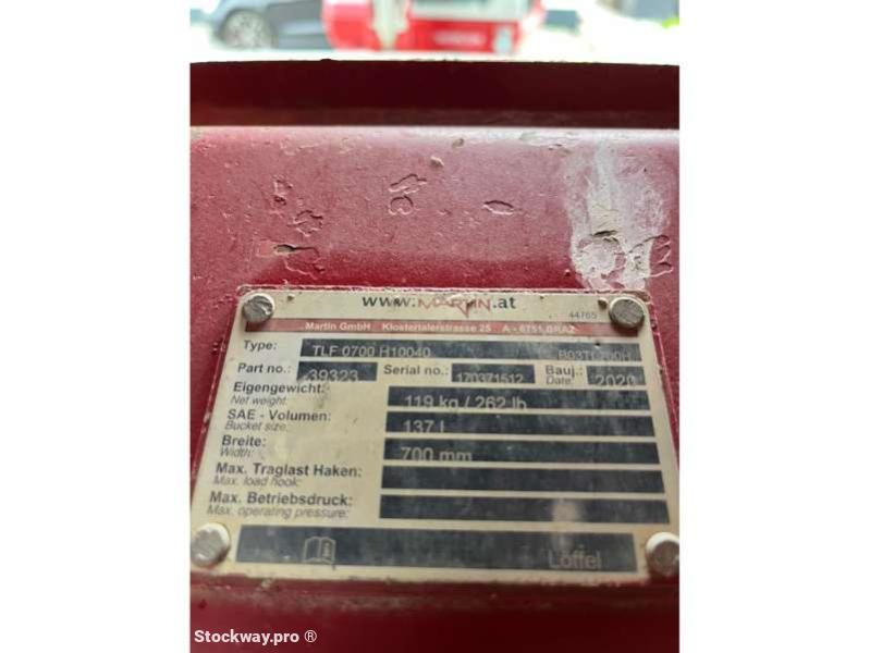 Photo Takeuchi TB235-2  image 7/9
