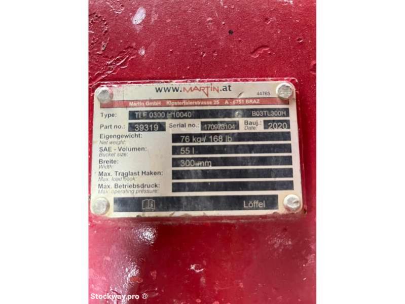 Photo Takeuchi TB235-2  image 9/9