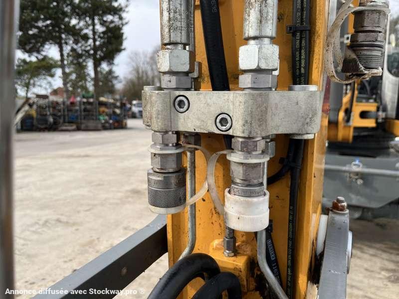 Photo Liebherr A910 COMPACT LITRONIC  image 17/51
