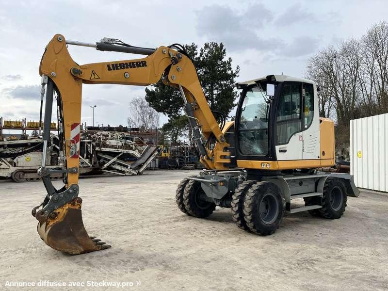 Photo Liebherr A910 COMPACT LITRONIC  image 3/51