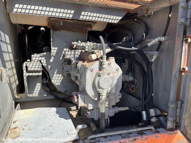 Photo Hitachi UH073  image 27/51