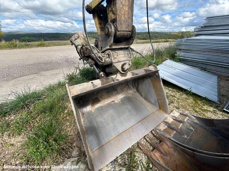 Photo New Holland E145  image 19/29