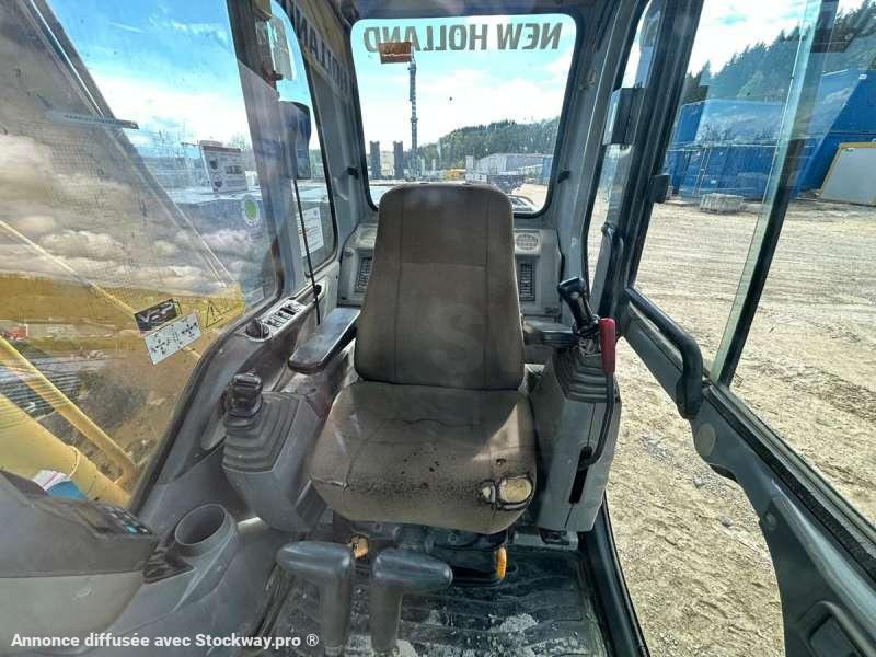 Photo New Holland E145  image 21/29
