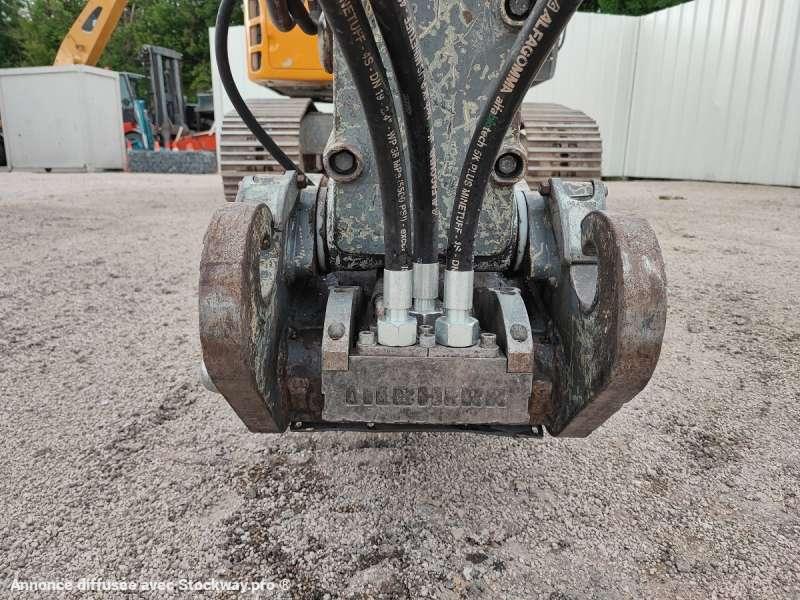 Photo Liebherr R924 Compact Litronic  image 12/51
