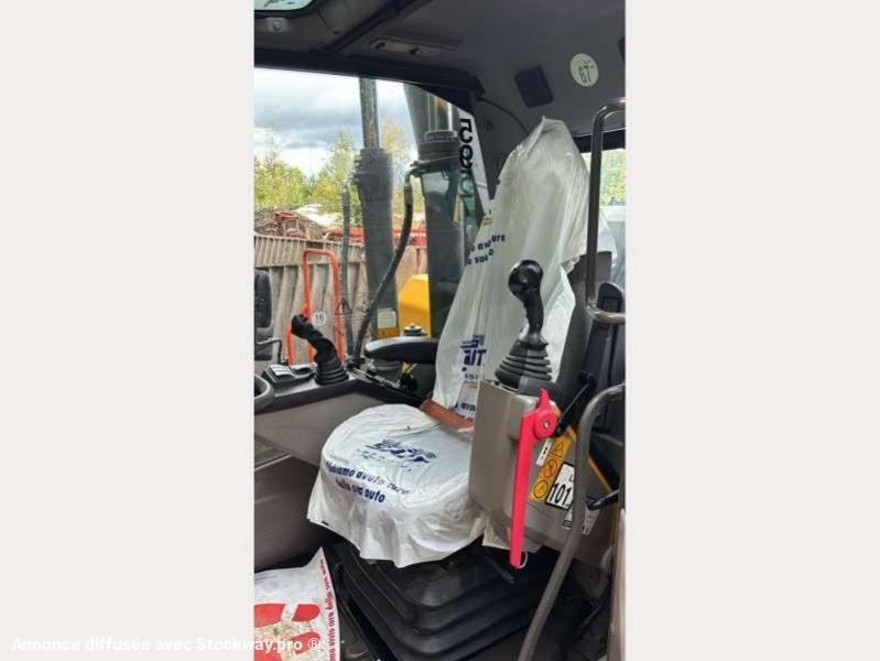Photo Volvo EW240EMH  image 33/40