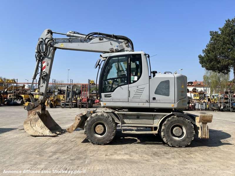 Photo Liebherr A914 COMPACT  image 4/51