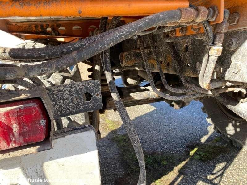 Photo Mercedes UNIMOG U 140 MACHINE SUISSE  image 25/50