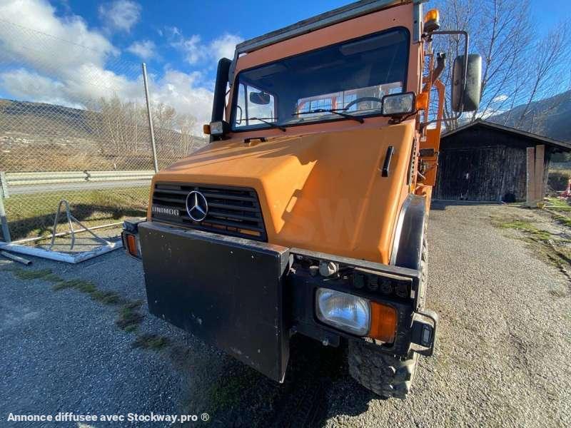 Photo Mercedes UNIMOG U 140 MACHINE SUISSE  image 3/50