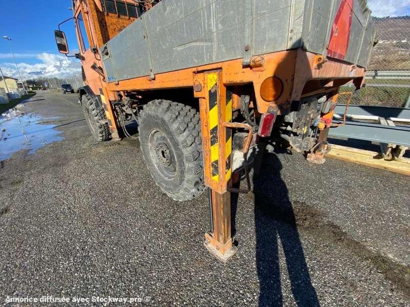 Photo Mercedes UNIMOG U 140 MACHINE SUISSE  image 39/50