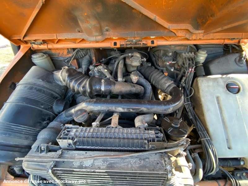 Photo Mercedes UNIMOG U 140 MACHINE SUISSE  image 40/50