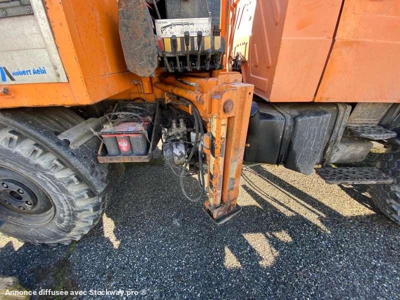 Photo Mercedes UNIMOG U 140 MACHINE SUISSE  image 41/50